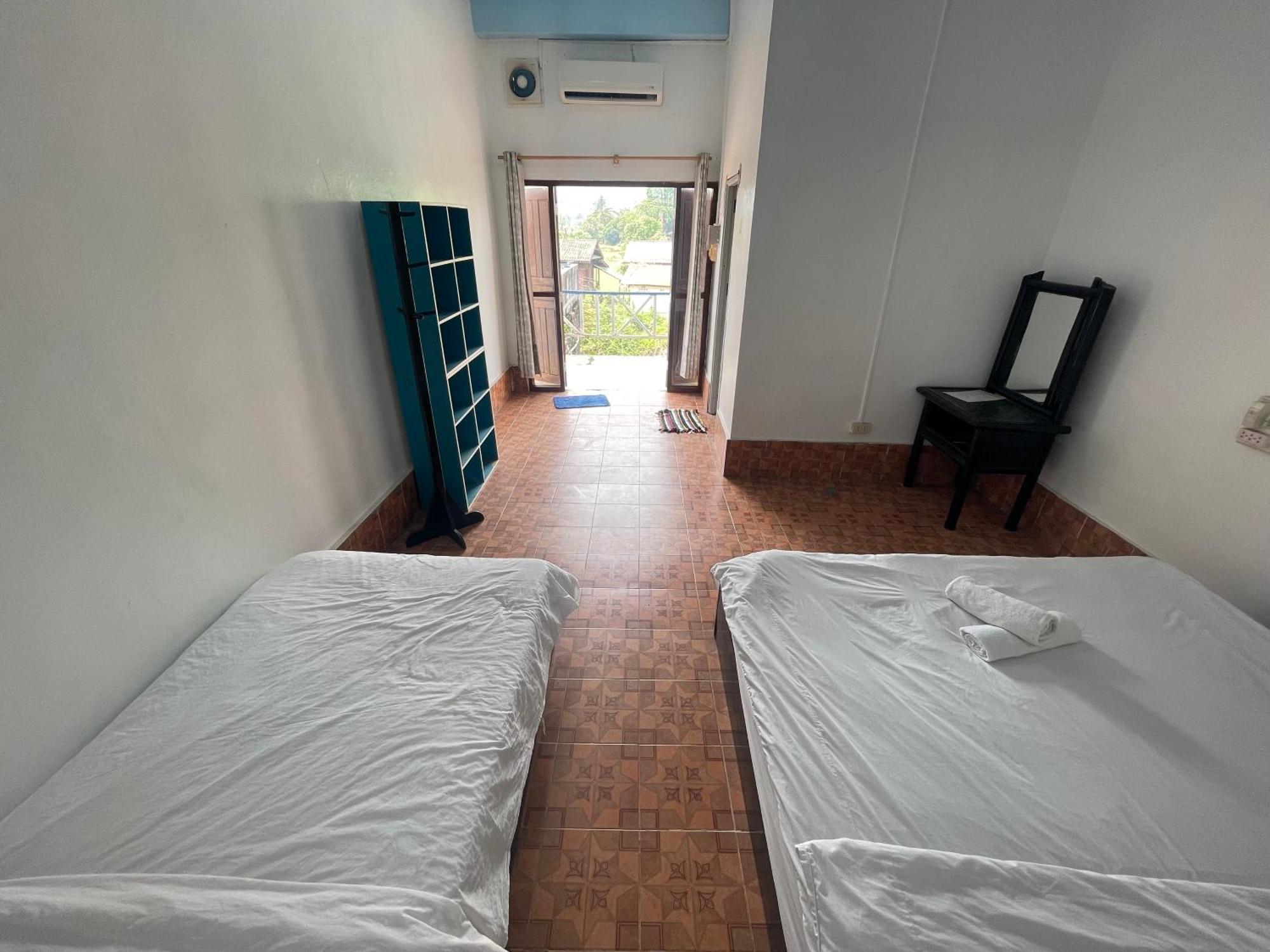 Blue Sunset Hostel فان فيان الغرفة الصورة