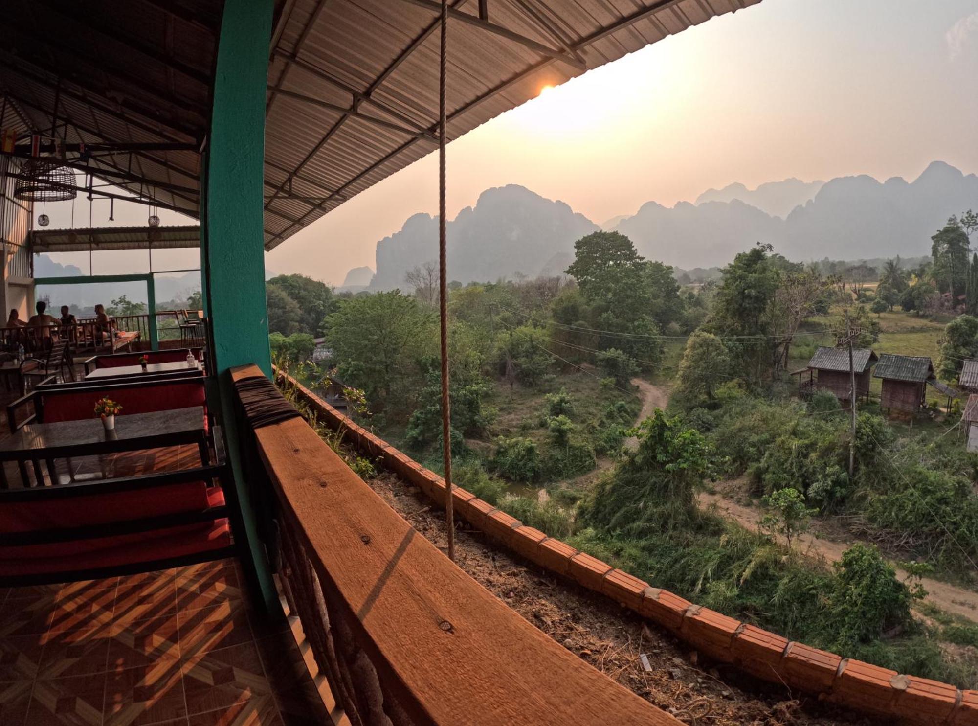 Blue Sunset Hostel فان فيان المظهر الخارجي الصورة