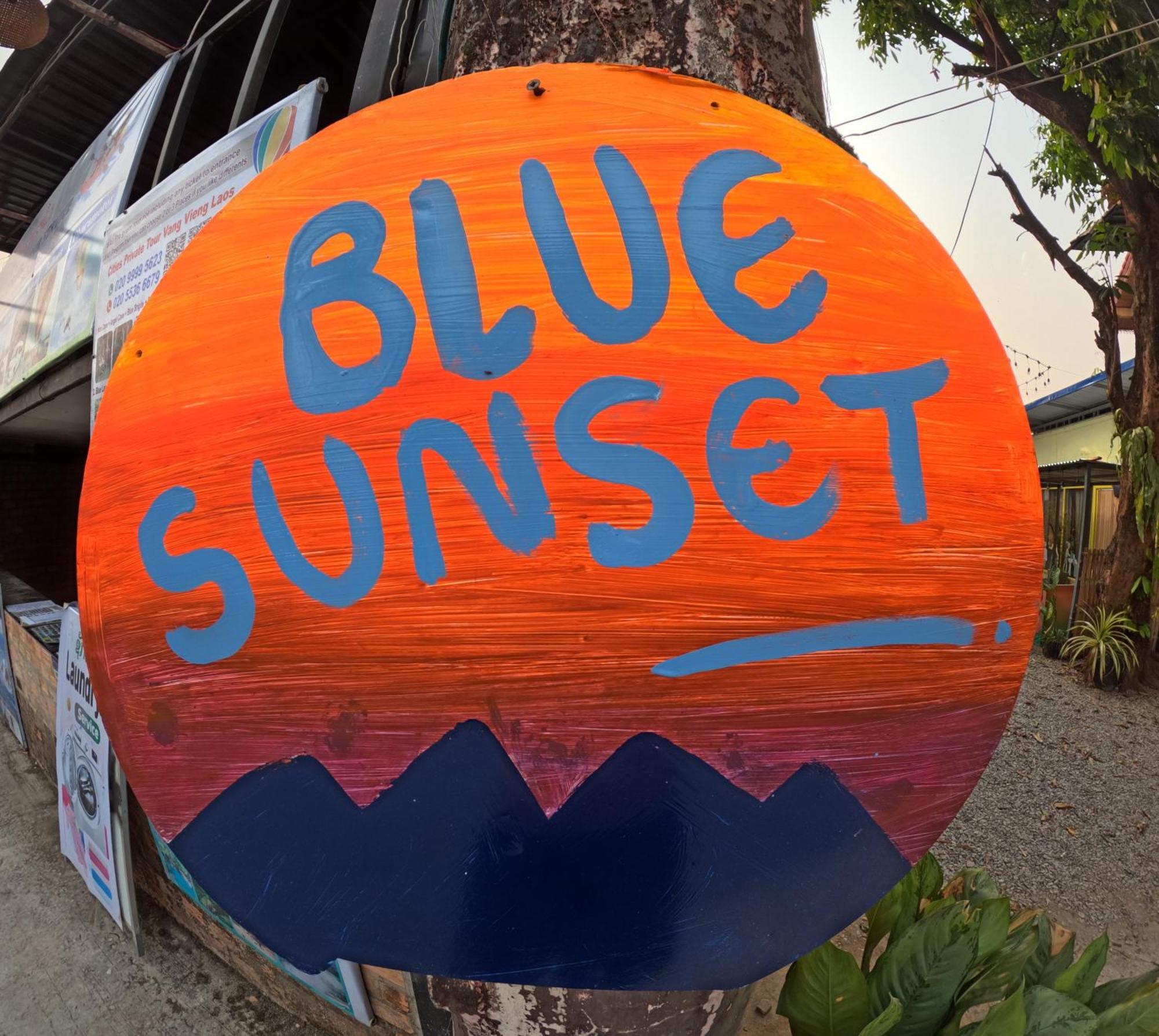 Blue Sunset Hostel فان فيان المظهر الخارجي الصورة